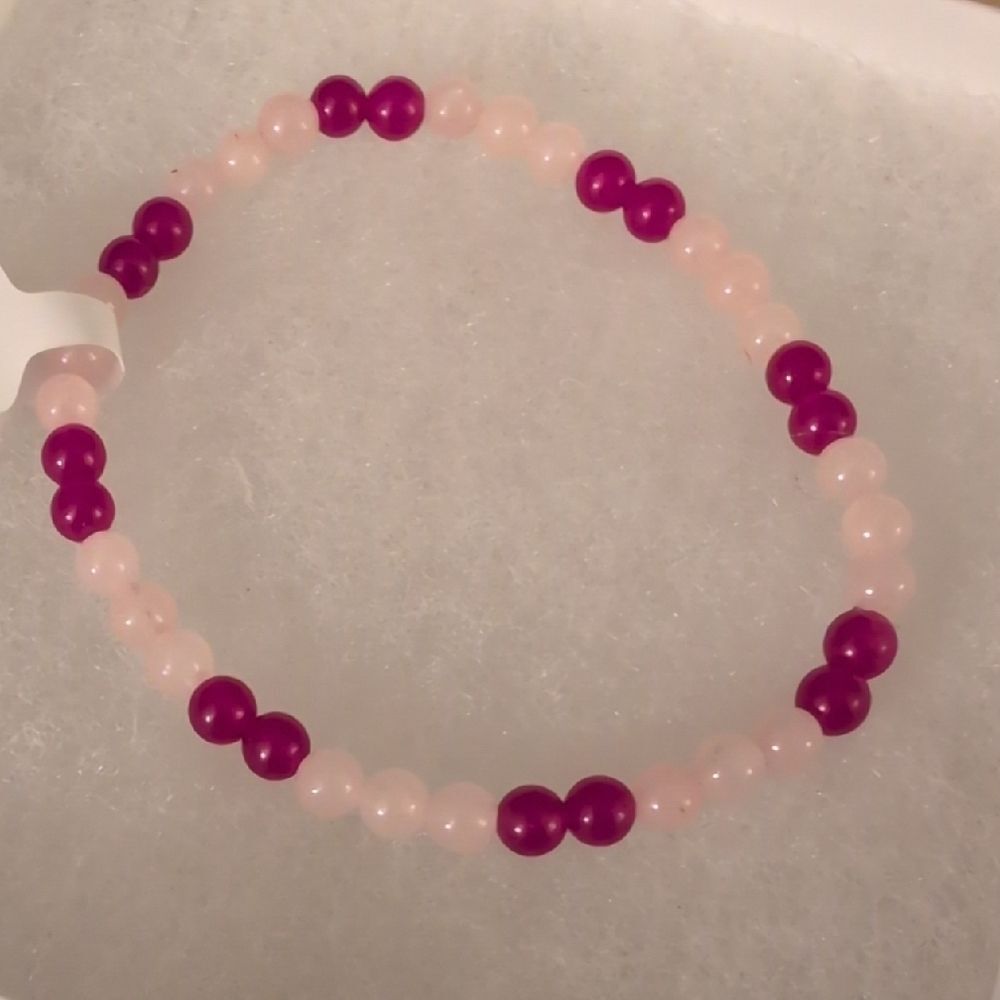 Handmade Rose Quartz And Malaysia Jade Stretch Bracelet